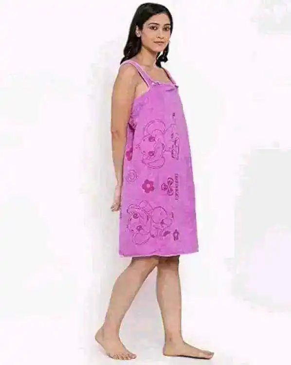 Bath towel for women